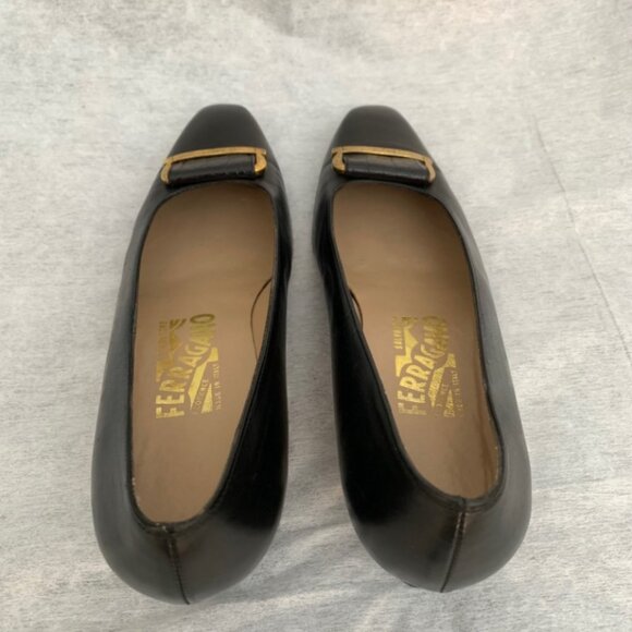 Salvatore Ferragamo Women’s Leather Heel Black Slip On Logo Buckle Shoes - Picture 12 of 15